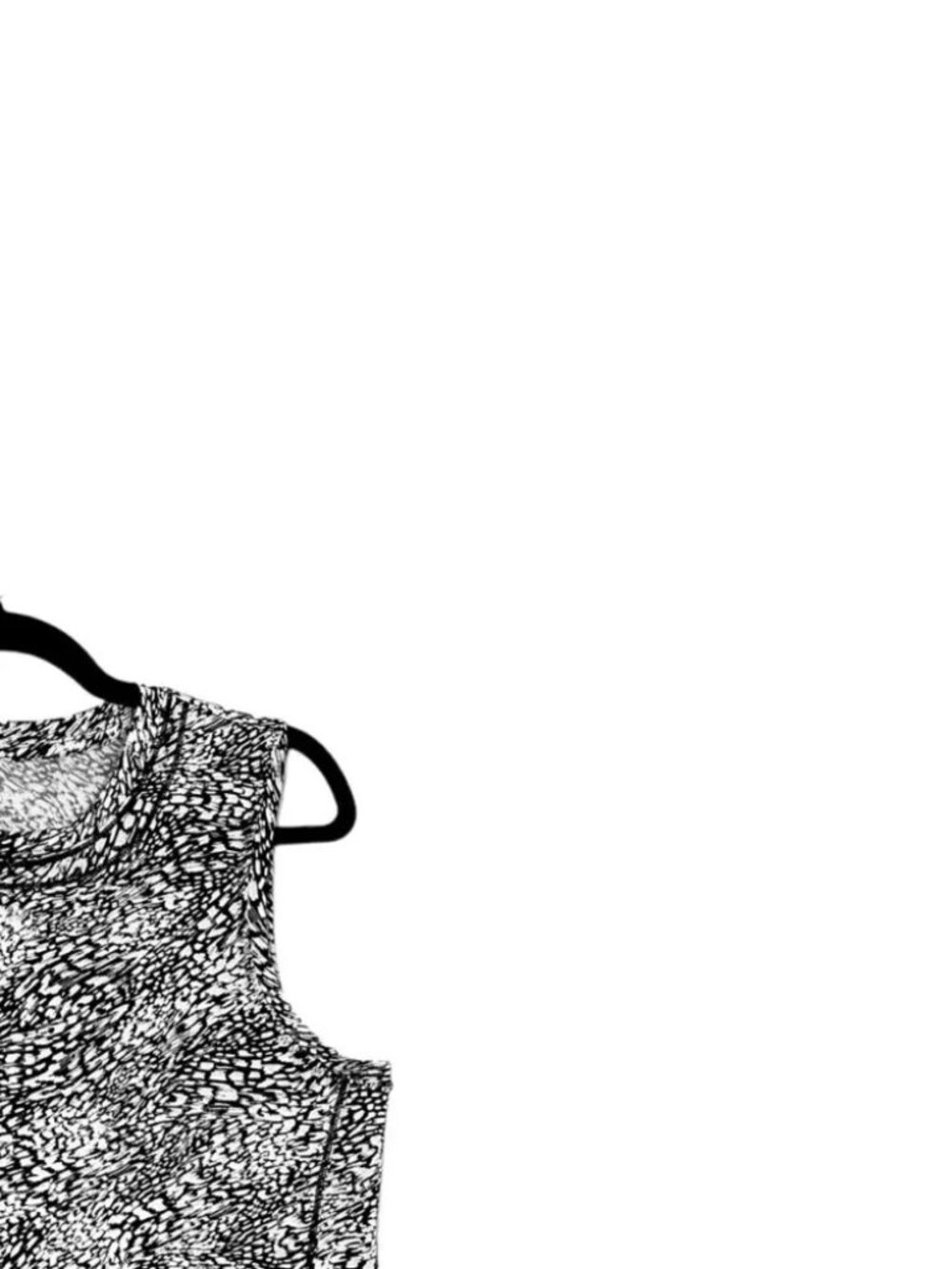 Athleta Pacifica Illume UPF Relaxed Tank - Picture 4 of 6